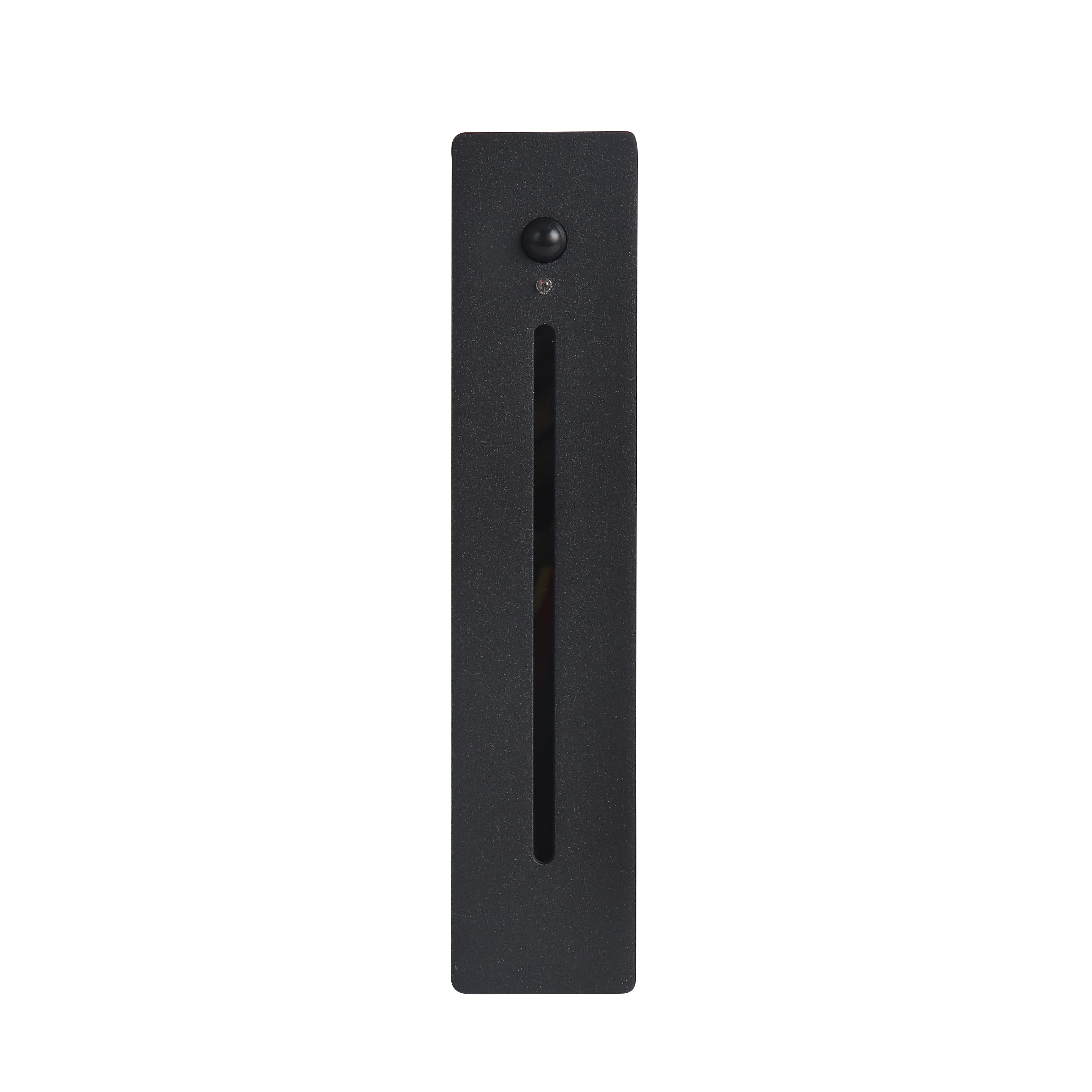 BALIZADOR RIFT C/ SENSOR PRESENCA PRETO 1xLED 3W IP65 — imagem 1 do catálogo Bella