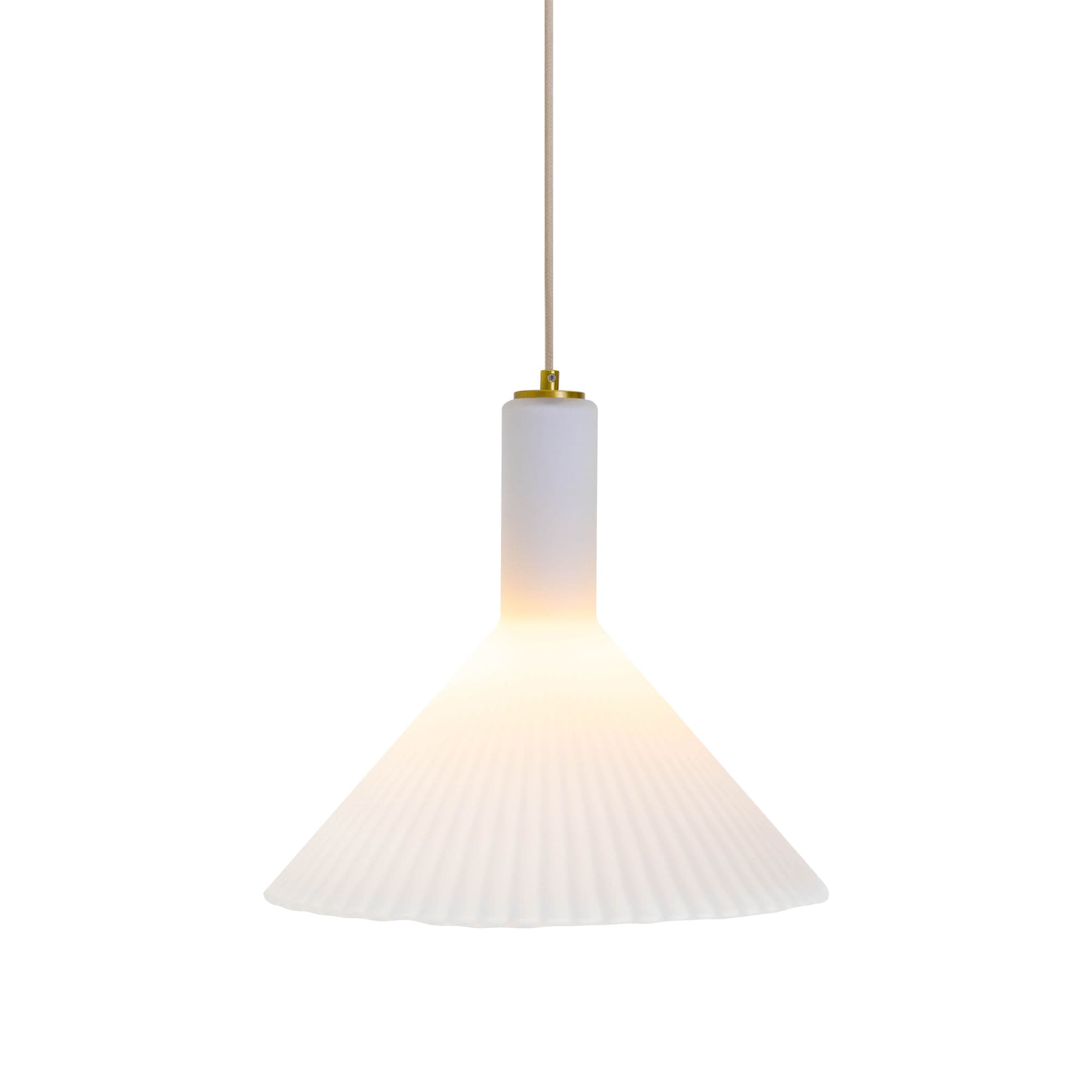 PENDENTE REIDY OPALINO E LATAO 1xE27 BULBO MAX 40W — imagem 1 do catálogo Bella